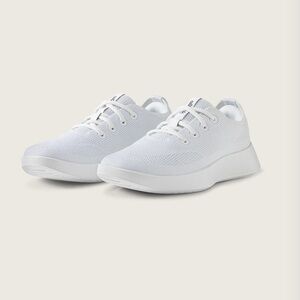 All Birds - Women’s Tree Runner Go - WHITE - Size W8
